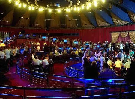 Caesars Palace מלון