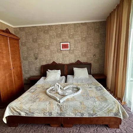 Caesars Palace 4* Slăntjev Brjag