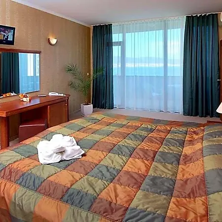 호텔 Caesar Palace 4*