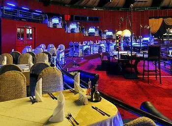 ホテル Caesar Palace 4*