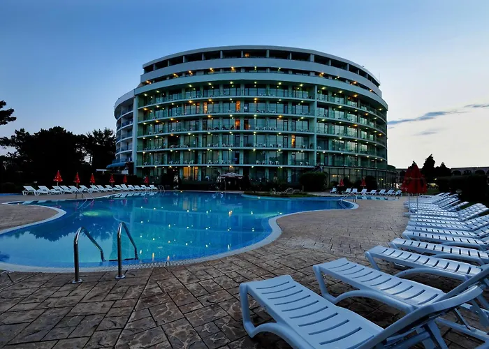 Готель Caesars Palace 4*