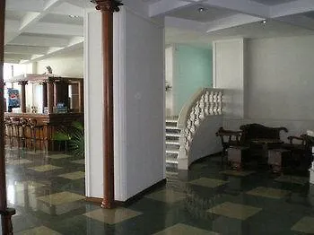 Готель Caesars Palace 4*